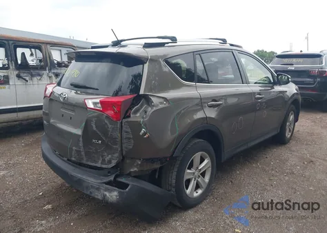 2014 Toyota Rav4 Xle z USA, uszkodzony, nr VIN JTMWFREV7ED036561